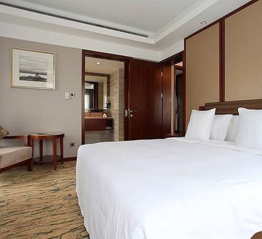 Gloria Grand Hotel Wuxi Wuxi  Exterior photo