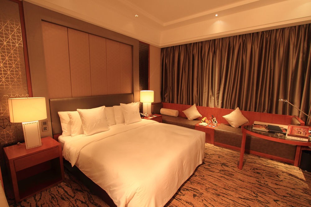 Gloria Grand Hotel Wuxi Wuxi  Exterior photo